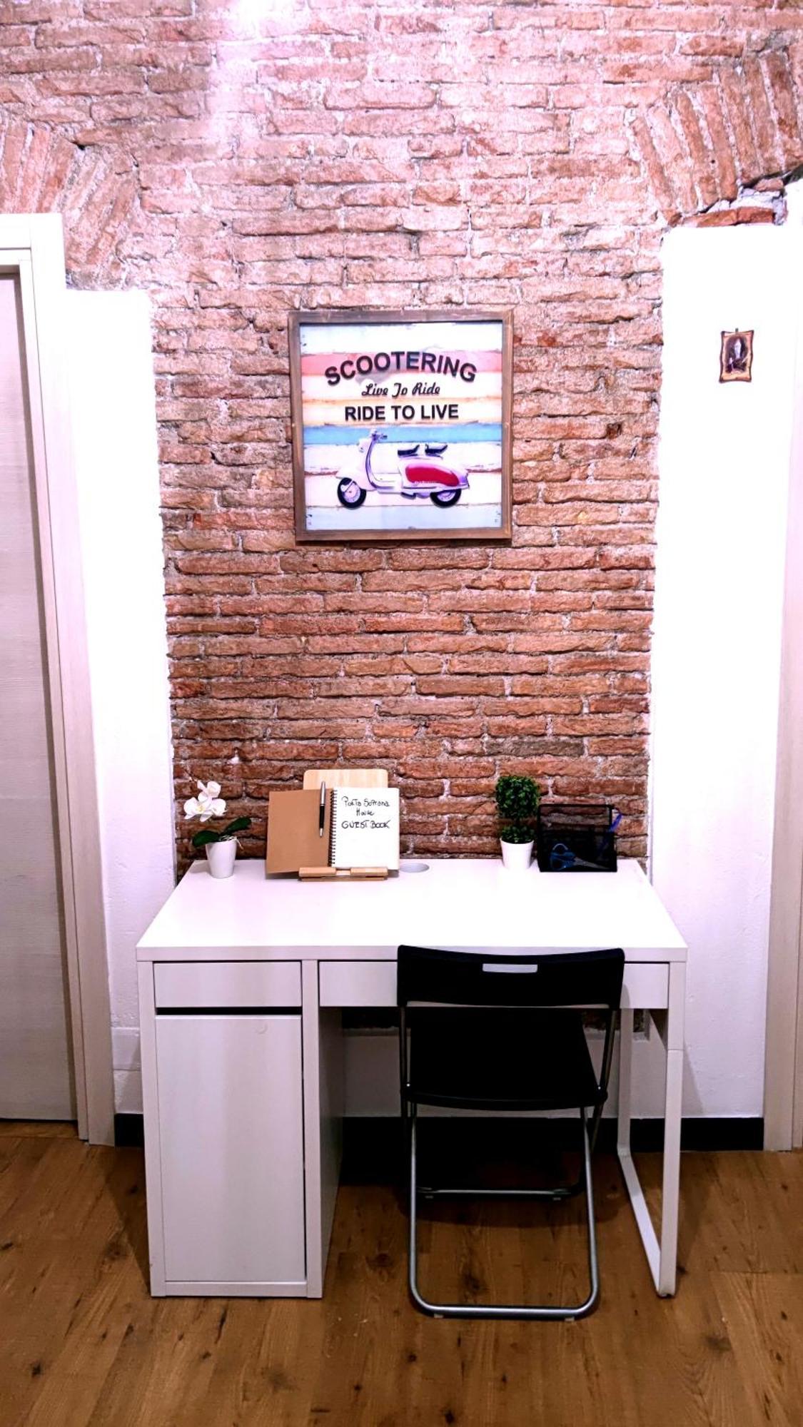Porta Soprana House - Centro Storico Appartement Genua Buitenkant foto